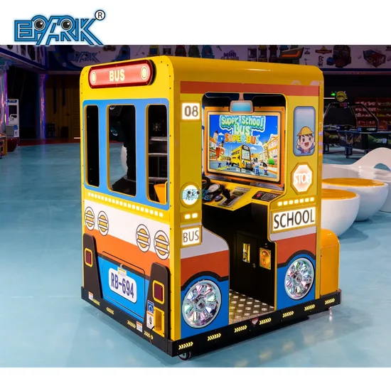 Parque de atracciones interior con atracciones para niños que funcionan con monedas para 2 personas